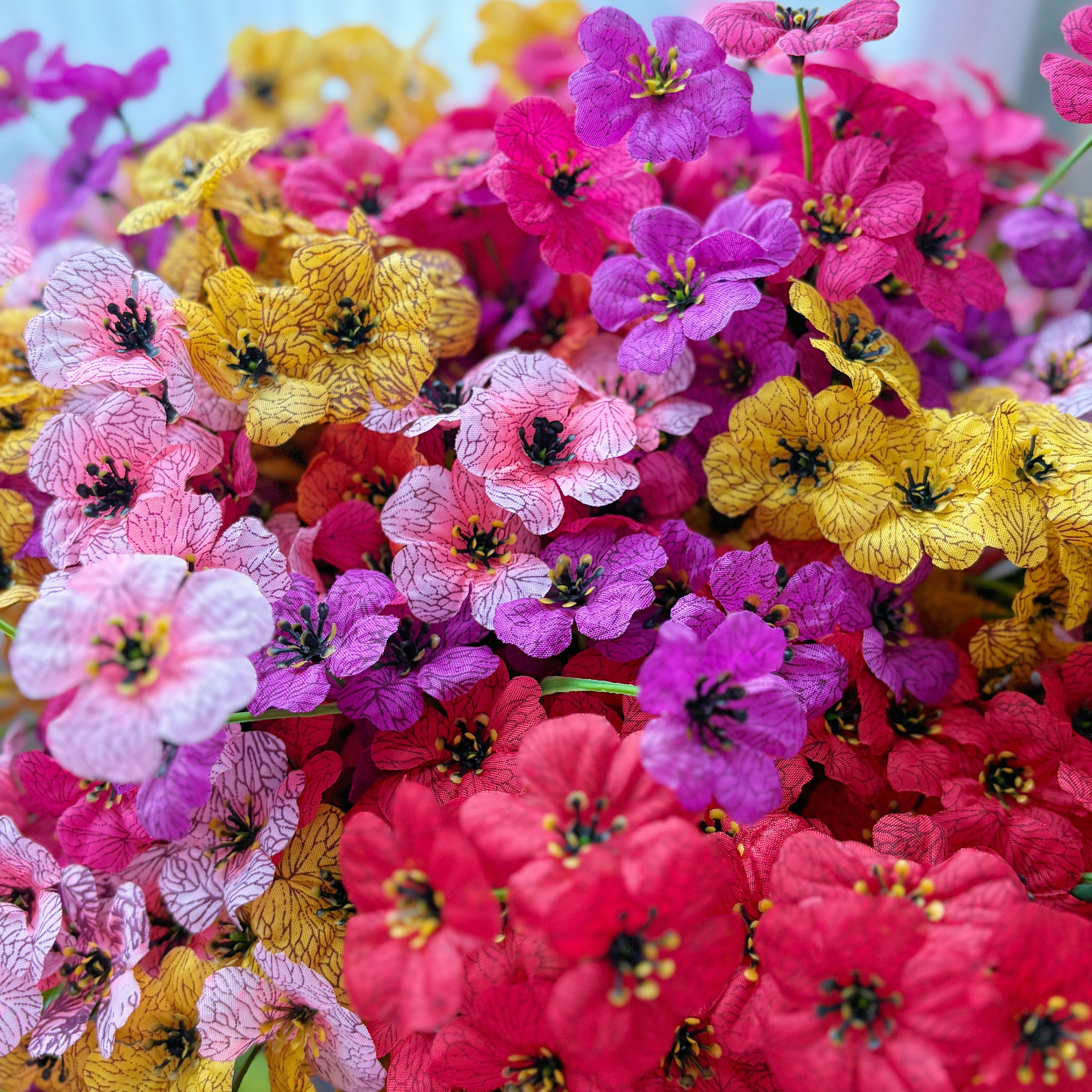 Artificial Daisy & Eucalyptus Flower Bundles