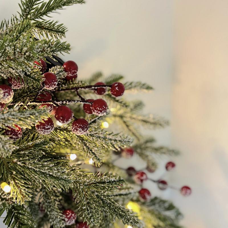 Silvanest 24inch Pre-Lit Christmas Wreath with Snow Flocked Pine, Red Berries & Warm LED Lights